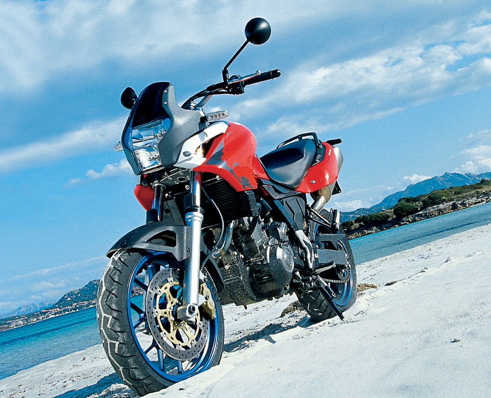 Aprilia Pegaso Strada 650